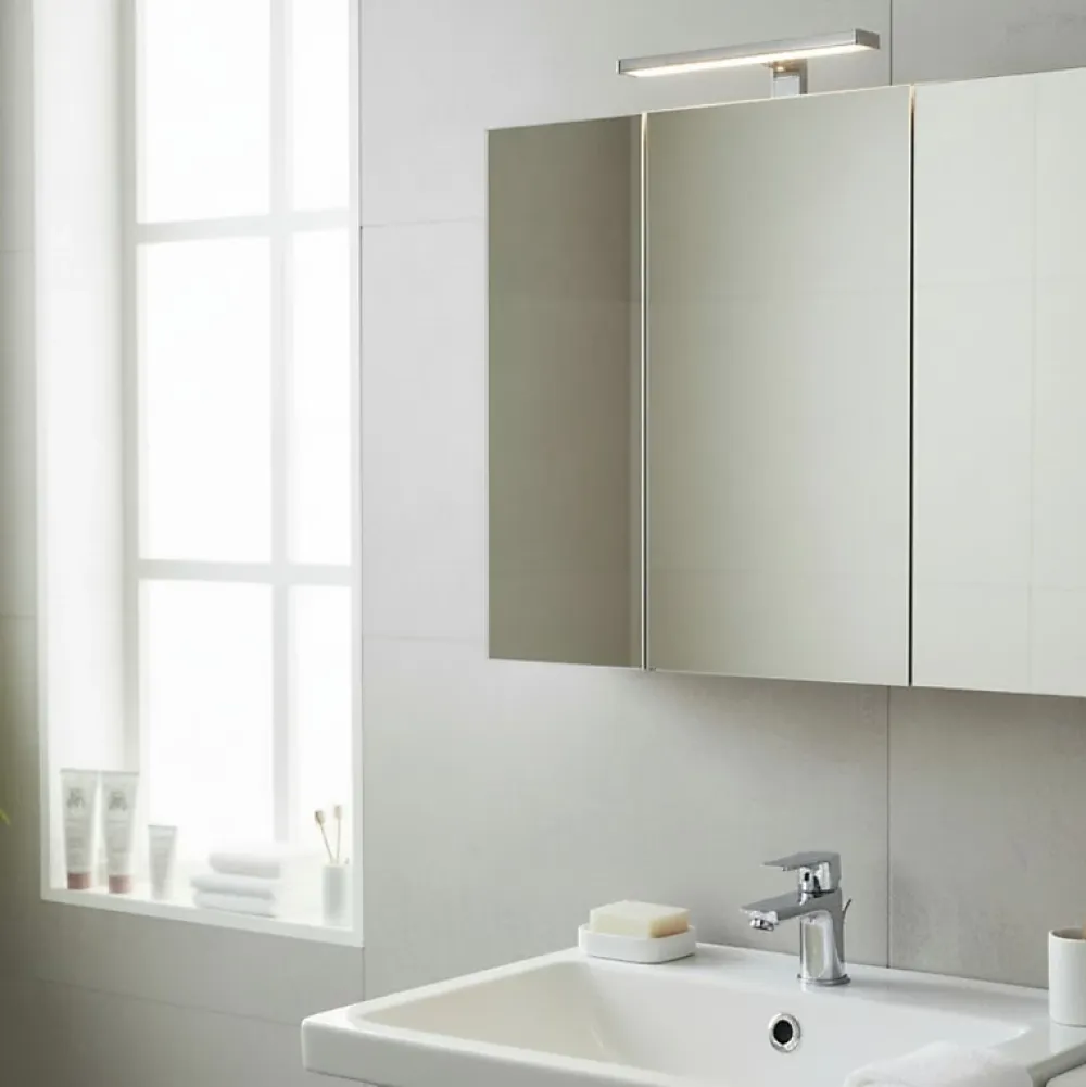Armoire De Toilette|Planète Bain Armoire de toilette éclairante 3 portes 60 cm blanche Juno 2