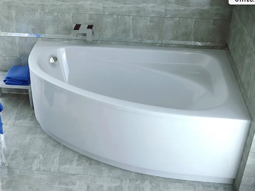 Besco Baignoire asymétrique - 150 x 100 cm - Droite - sans Habillage - avec Pieds - Vidage Chrome - CORNEA