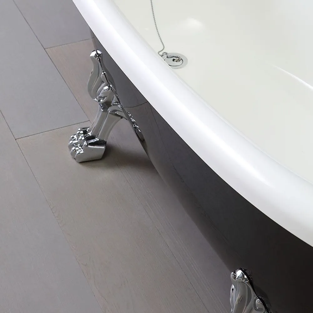 Baignoire Îlot|Kiamami Valentina Baignoire Classique Noire Et Blanche Avec Pieds Argentés Romantica