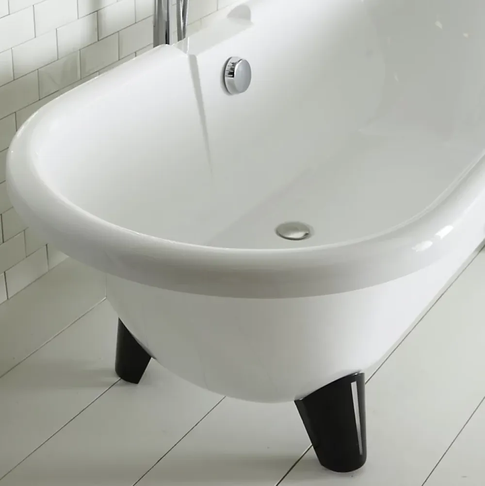 Baignoire Îlot|Planète Bain Baignoire îlot Charly blanche rétro + pieds conique noir