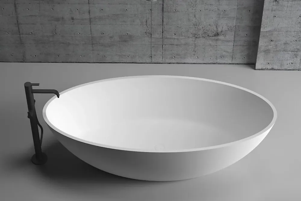 Baignoire Îlot|Bernstein Baignoire îlot en fonte minérale (fonte minérale) RIO STONE - 180x85cm - Avec siphon, Blanc mat, Avec robinet mitigeur 8028B