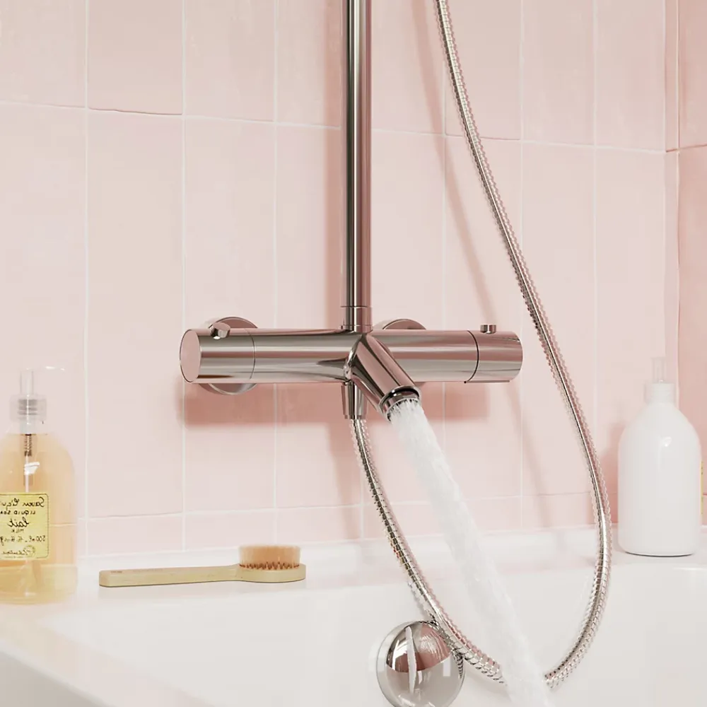 GoodHome Colonne de bain/douche thermostatique avec pommeau, douchette 3 jets, flexible, barre réglable, chrome, Anika