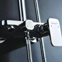 Kibath Colonne de douche carrée monocommande DUA, 79-125 cm, finition chrome poli, en laiton