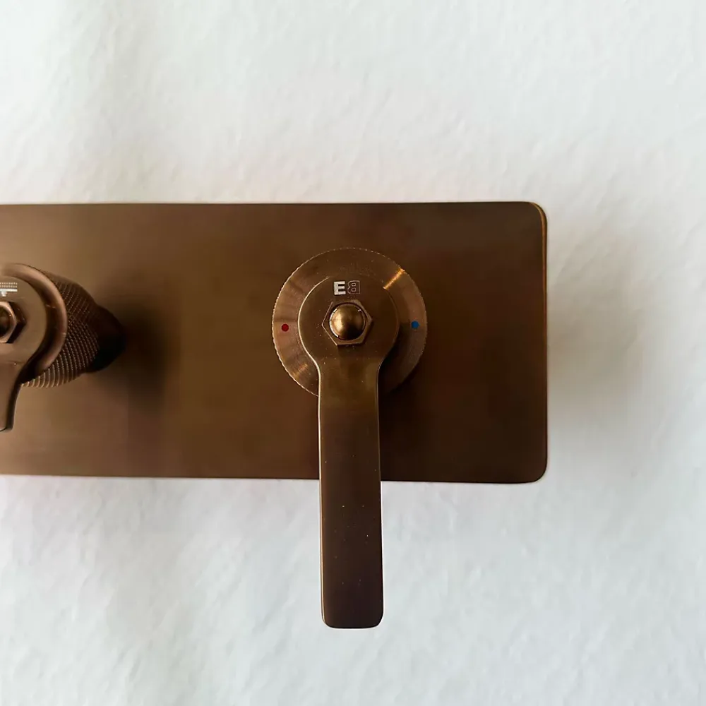 Essebagno Colonne de douche encastrée mécanique cuivre brossé Molette