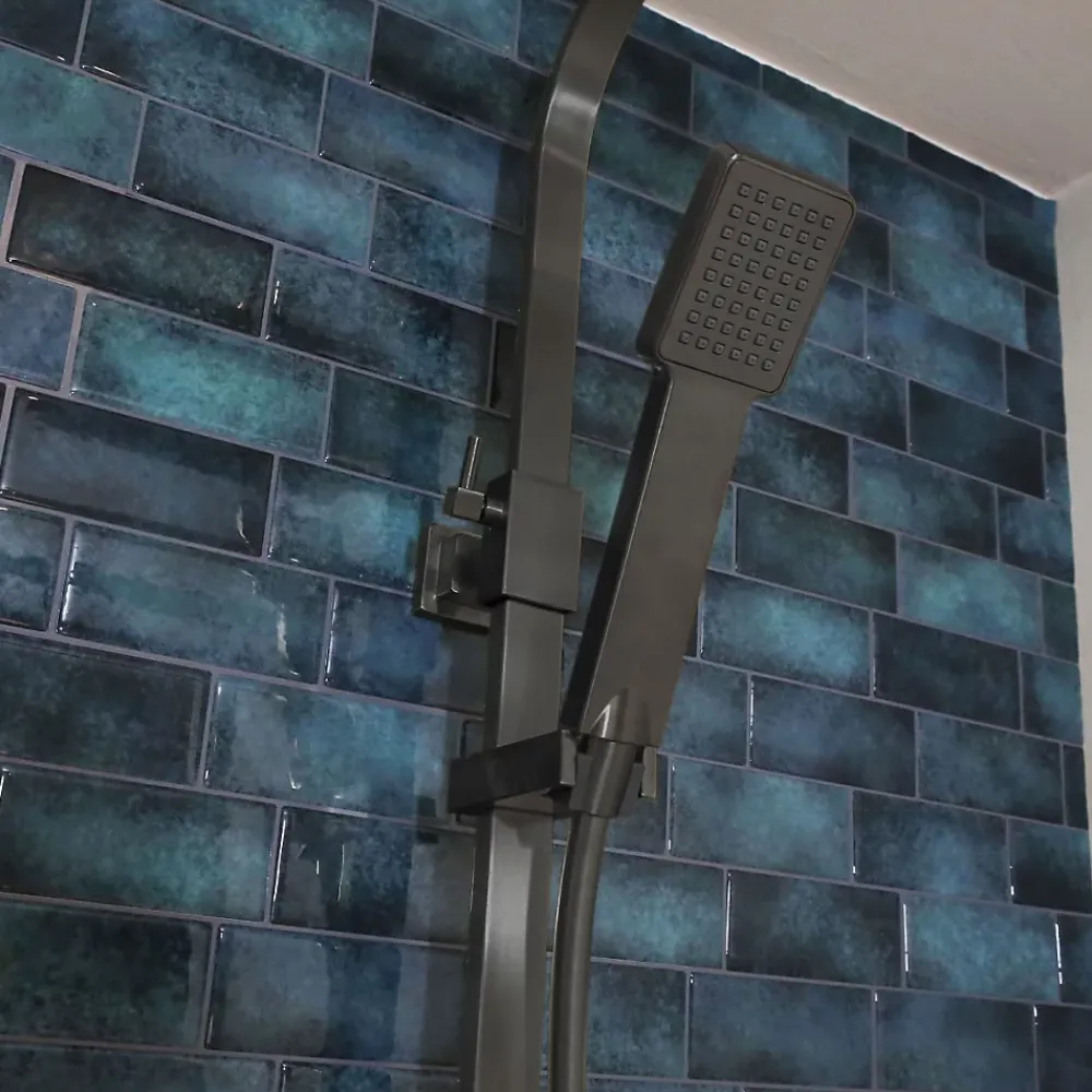 Essebagno Colonne de douche gun métal avec thermostatique 300 Quartos