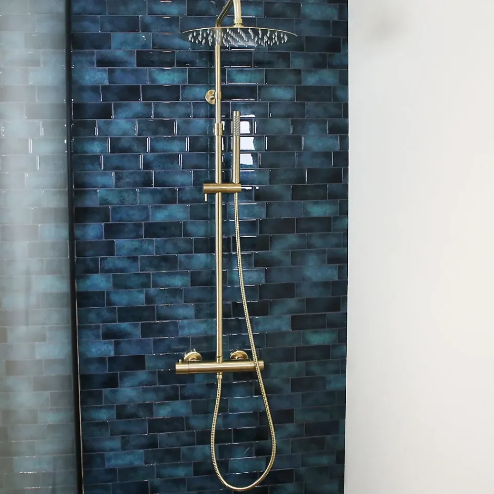 Essebagno Colonne de douche thermostatique corps froid or brossé Delice II