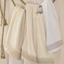 Linnea Drap de bain 100x150 cm JULIET Blanc Crème 520g/m2