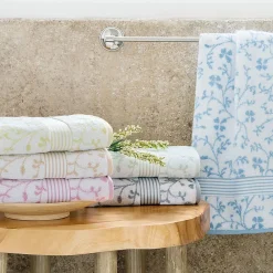 Linnea Drap de bain 100x150 cm VINTAGE FLORAL Gris 550g/m2