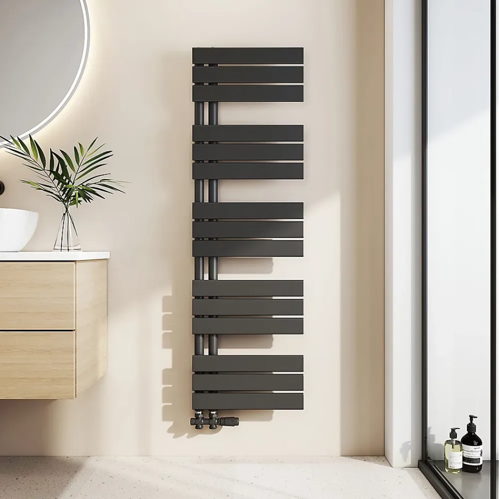 Sèche-Serviettes Eau Chaude|EMKE Chauffe-Serviettes à Eau Chaude Design Plat, Radiateur Salle de Bain Noir 1320x400mm 570W
