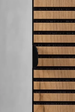 Furnidea Meuble colonne suspendu de salle de bain AURA LOFT noir et chêne 35/136 cm