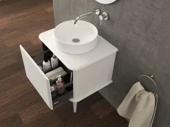 Baden Meuble sous-vasque à suspendre l.61 cm avec plan de toilette, vasque à poser et pieds H.29 cm, beige coton, Idra
