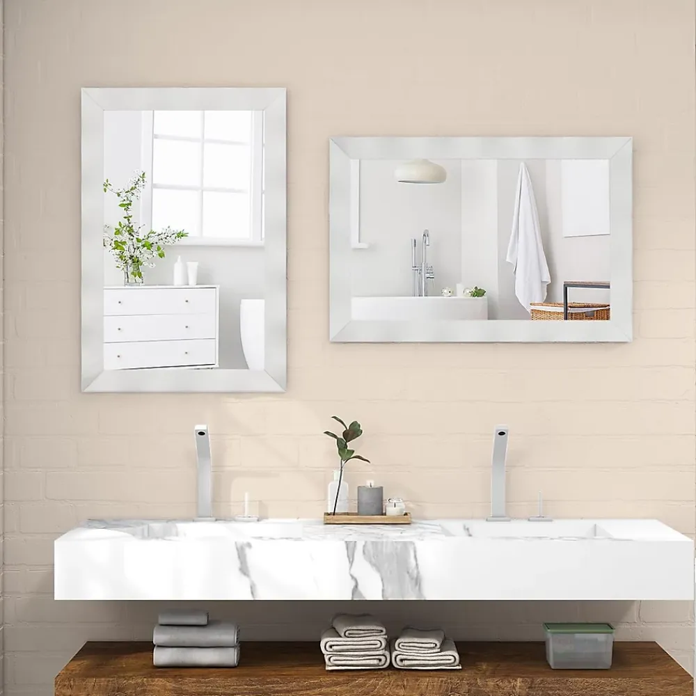 Giantex Miroir Mural 106 x 71,5 cm, Cadre en Bois d'Hévéa, Miroir de Courtoisie à Suspension, pour Salle de Bain, Salon, Entrée, Blanc