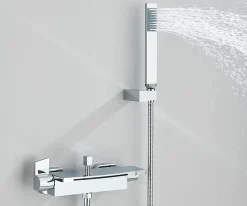 Signature Mitigeur de Baignoire Chrome avec douchette Installation Murale