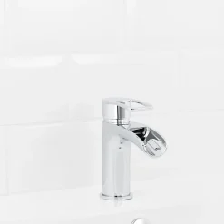 GoodHome Mitigeur de lavabo chromé effet chute d'eau Olmeto