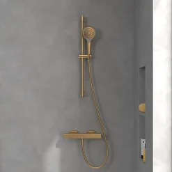 Villeroy & Boch Mitigeur douche thermostatique VILLEROY ET BOCH Universal rectangle + Ensemble de douche Verve Showers 3 jets Or brossé