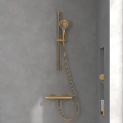 Villeroy & Boch Mitigeur douche thermostatique VILLEROY ET BOCH Universal rond + Ensemble de douche Verve Showers 3 jets Or brossé