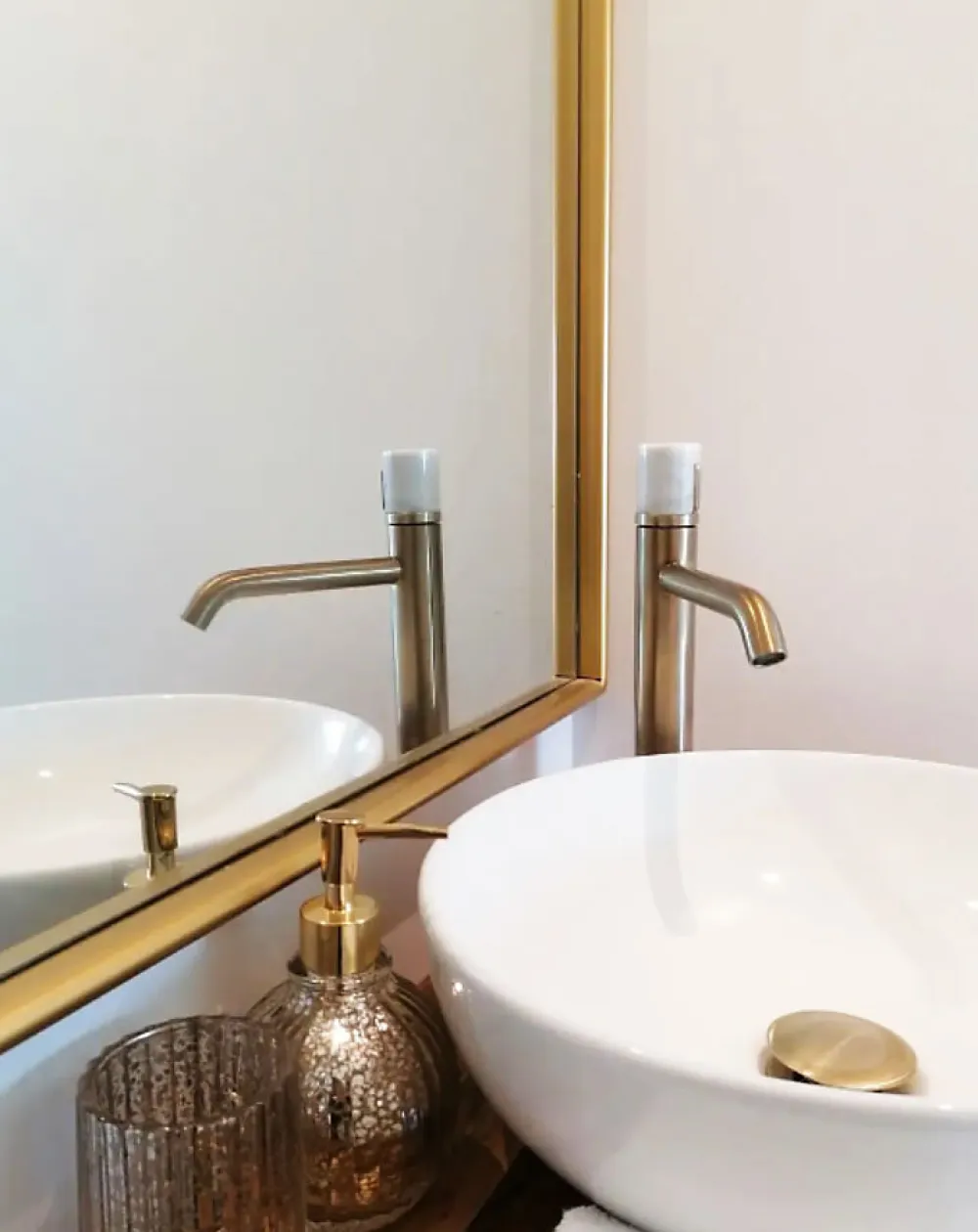 Robinet Lavabo Et Vasque|Essebagno Mitigeur lavabo haut avec vidage en laiton doré et marbre blanc, Manopola