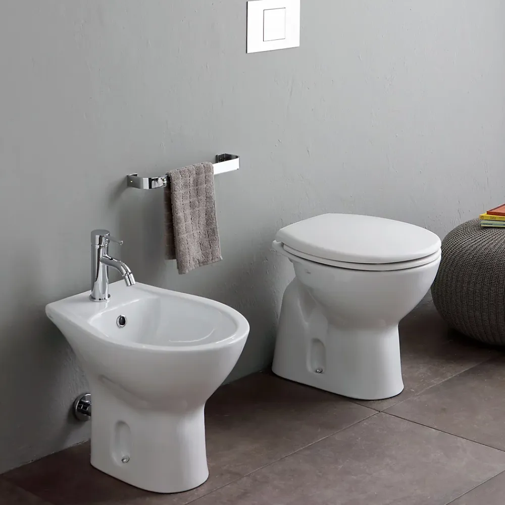 Wc À Poser|Kiamami Valentina Paire De Sanitaires Au Sol Wc Et Bidet En Céramique Blanche - Cipro