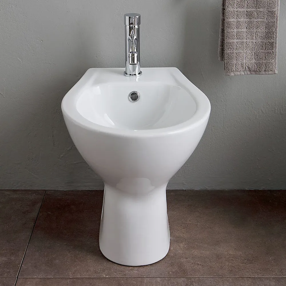 Wc À Poser|Kiamami Valentina Paire De Sanitaires Au Sol Wc Et Bidet En Céramique Blanche - Cipro