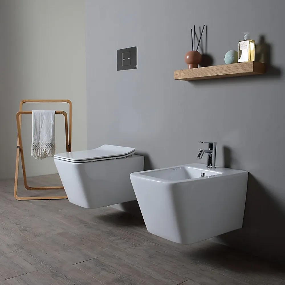 Kiamami Valentina Paire De Sanitaires Suspendus Wc Et Bidet En Céramique Avec Émail Antibactérien Et Système Rimless - Rock