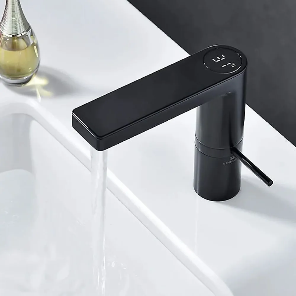 Rea Robinet de lavabo Amar LCD black low