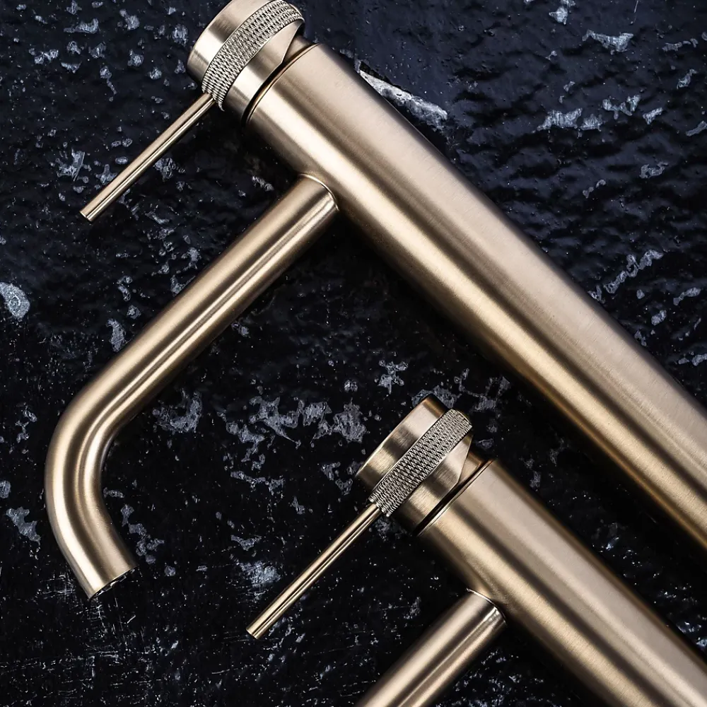 Rea Robinet De Lavabo Lungo Grip Low Brush Gold