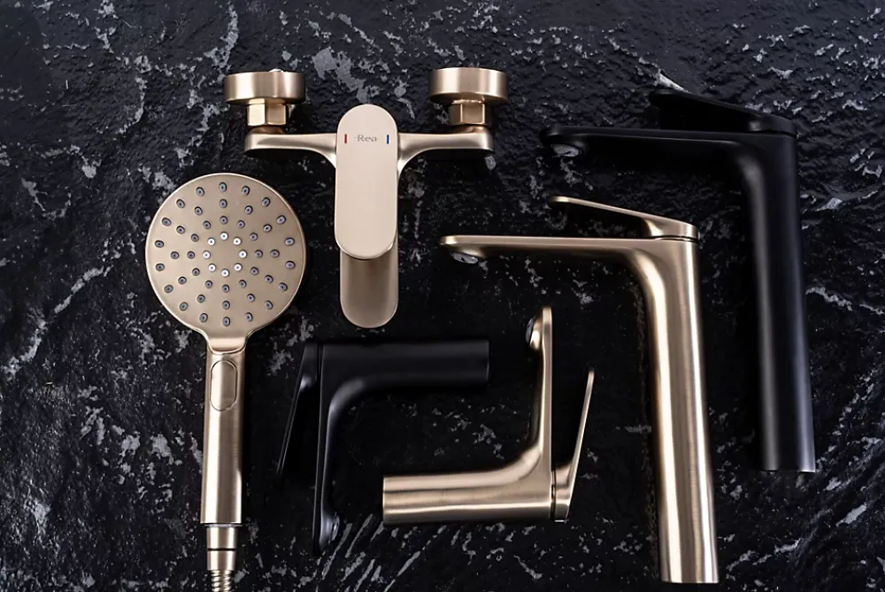 Rea Robinet de lavabo Marco Brush Gold high