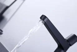 Bernstein Robinet pour lavabo vasque et évier design en laiton peu bruyant et économe en eau - H. 21,5cm - Noir (mat)