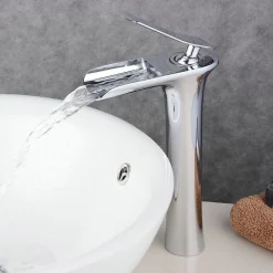 Kroos Robinet vasque jet cascade, style contemporain - Chromé