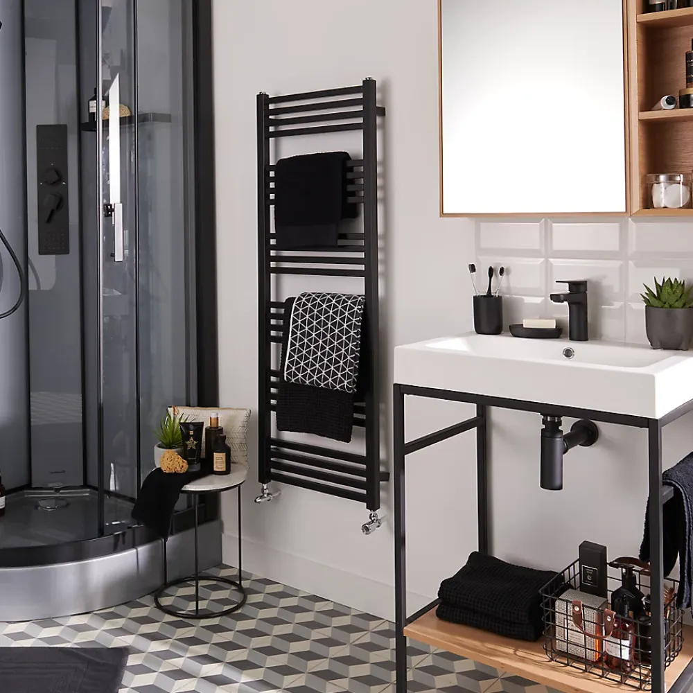 Sèche-Serviettes Eau Chaude|GoodHome Sèche-serviettes eau chaude en acier Duala noir 24 barres - 518 W