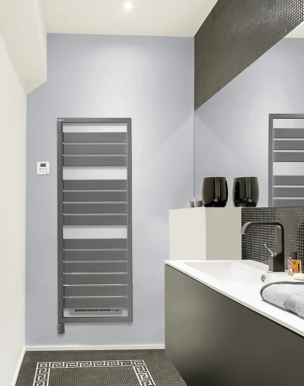 Sèche-Serviettes Soufflant|Acova Sèche-serviettes électrique à inertie fluide Astrakan +Air grey aluminium 750W + soufflerie 1000W