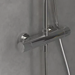 Villeroy & Boch Colonne de douche 230, avec mitigeur thermostatique et douchette 3 jets Chrome